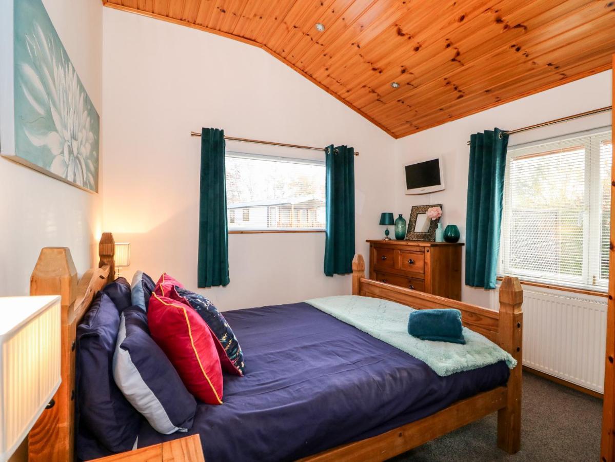 Teal Lodge Татершал Екстериор снимка