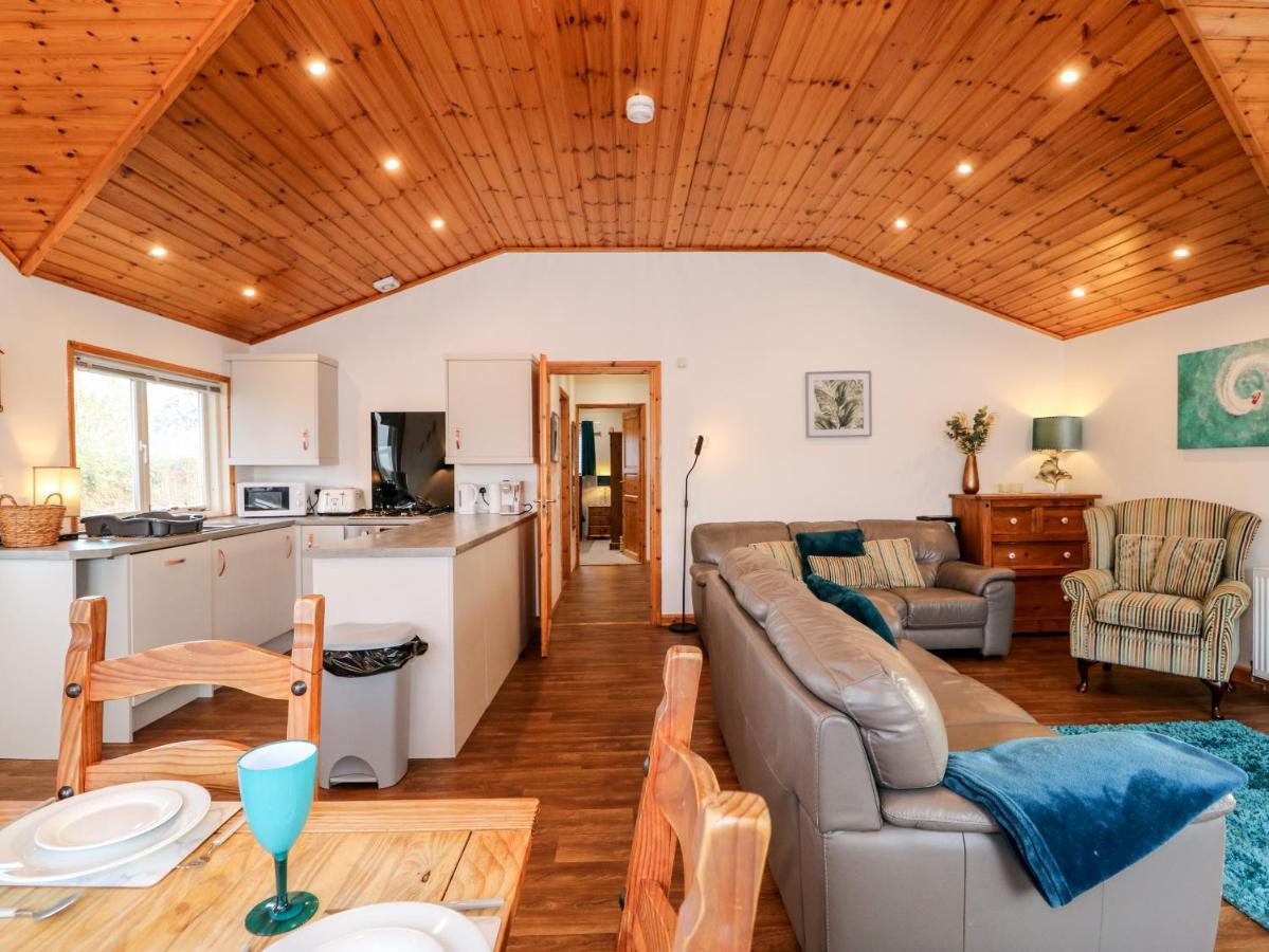 Teal Lodge Татершал Екстериор снимка